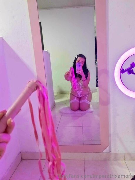 Mommy Nextdoor free actress pic