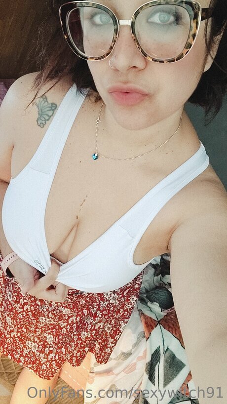 Sexywitch91 pornstar adult photo