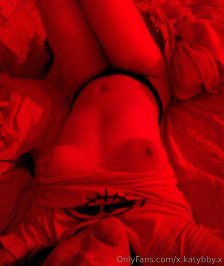 X Katybby X model pretty photos