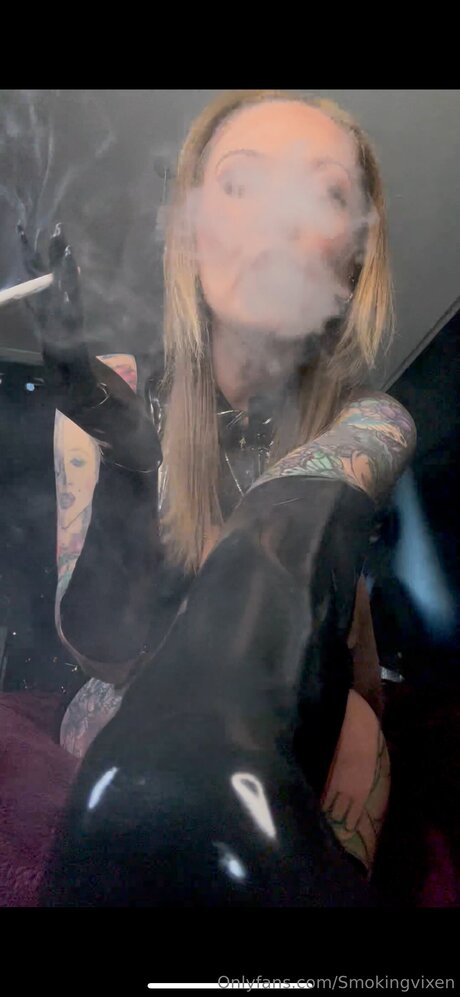 Smokingvixen Profile pic