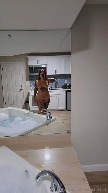 Caresmarie model pretty galleries