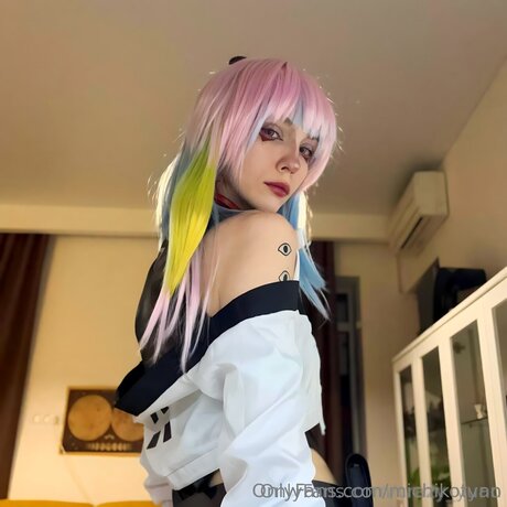 Michikoo Rise erotic star gallery