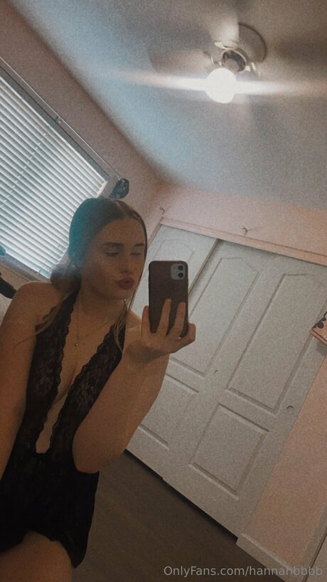 Hannahbbbb star erotic photos