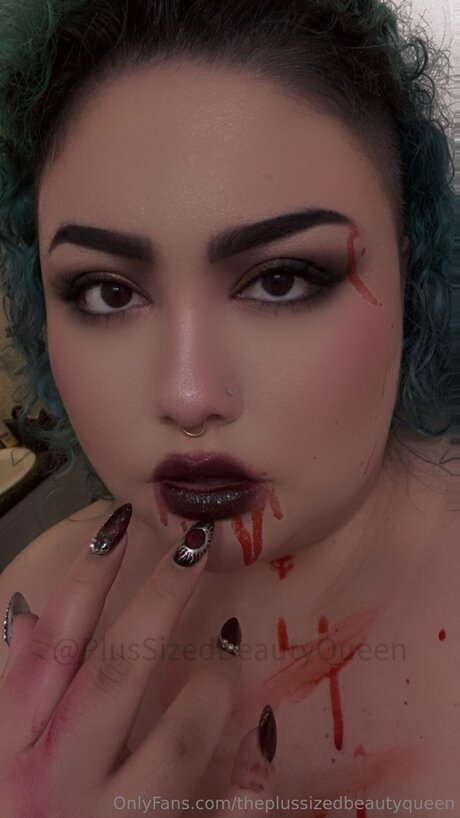 Theplussizedbeautyqueen hot actress img