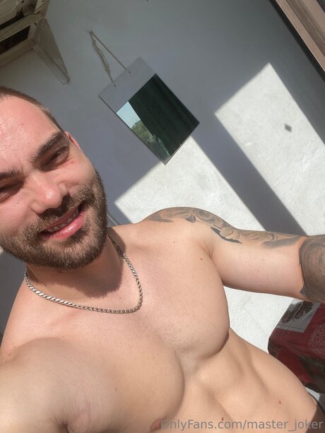 Master Joker model free photos