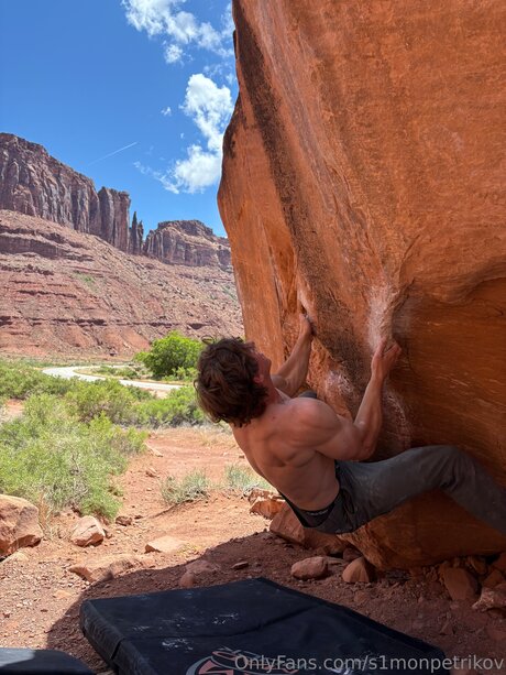 S1monpetrikov sex pornstar photo