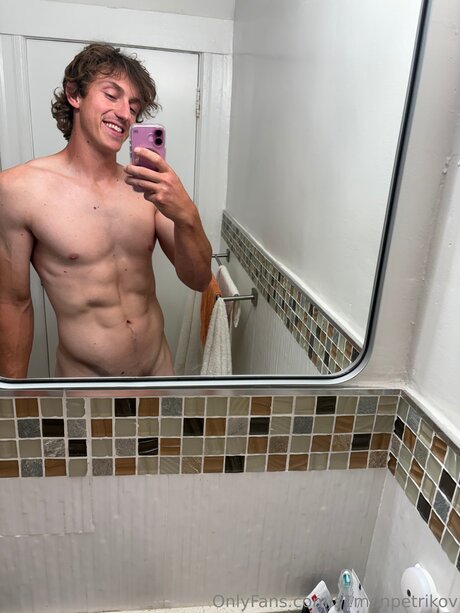 S1monpetrikov pornstar hot picture