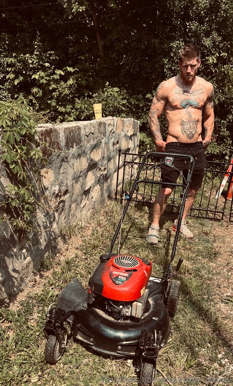 Desirable Danny nude actress images