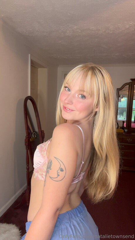 Natalietownsend model nudes photos