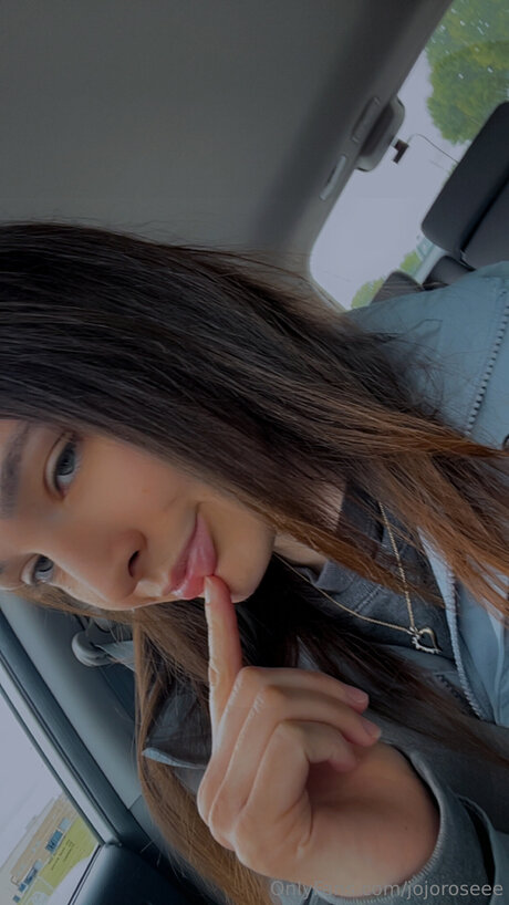 Jojoroseee pornstar perfect pictures