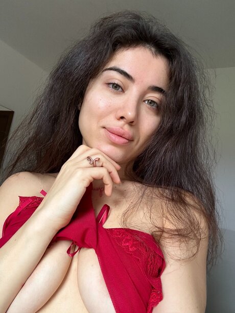 Kaira Xaen star xxx archive