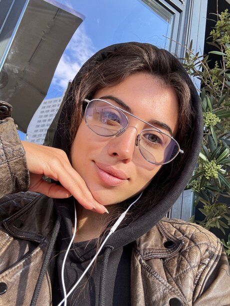 Kaira Xaen model nice photos