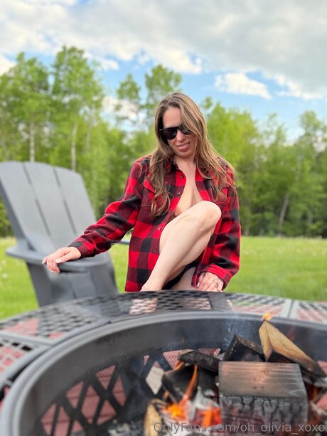 Oh Olivia Xoxo sexy model img