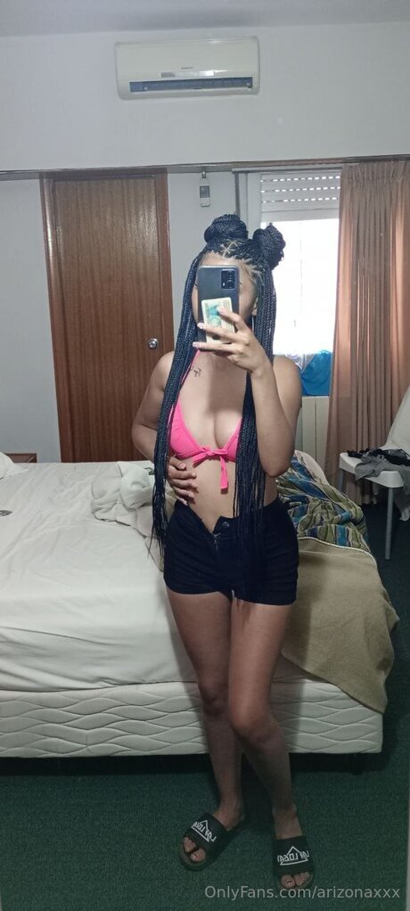 Arizonaxxx model pretty pic