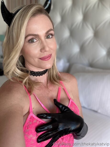 Thekatykatvip top pornstar photos