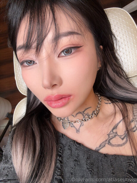 Atlaseuuvip pornstar sexy pic