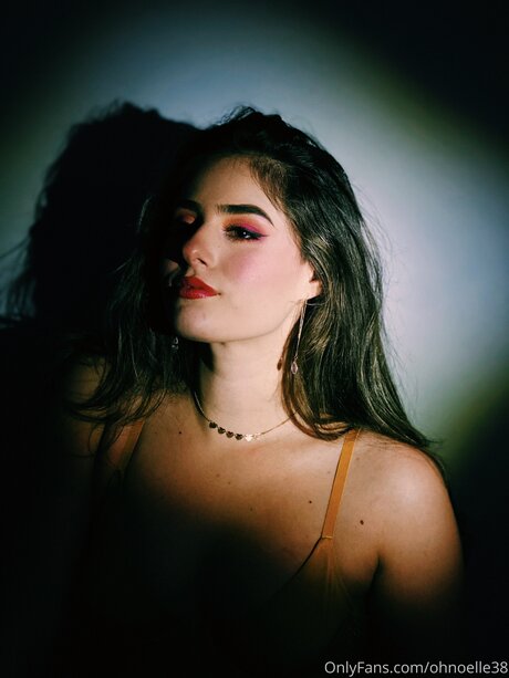 Ohnoelle38 top actress pictures