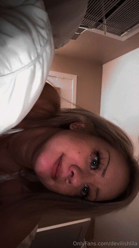 Devilishlila star naked galleries