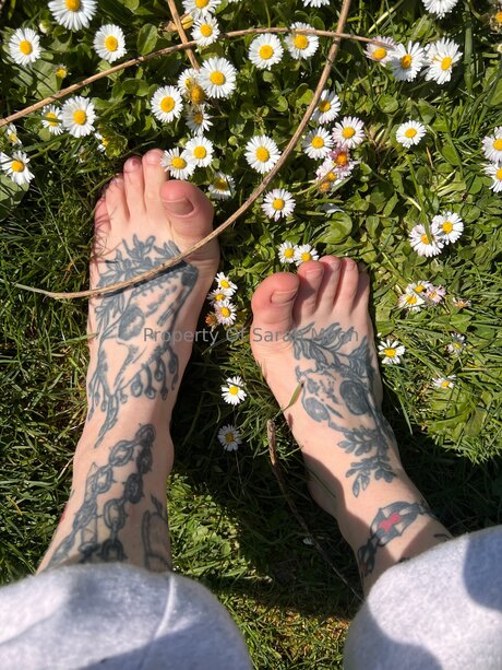 Sarahmoonsg model hot photos