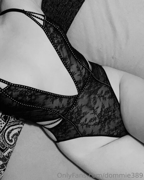 Dommie389 model pretty photo