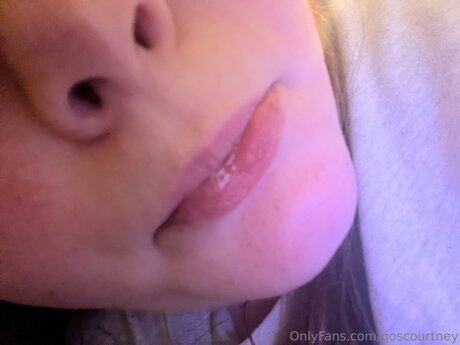 Qoscourtney hd star photos