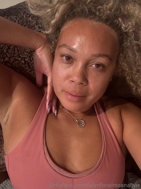 Falynfonoimoanafree sexy actress picture