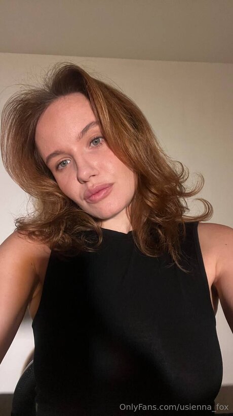 Usienna Fox xxx star archive