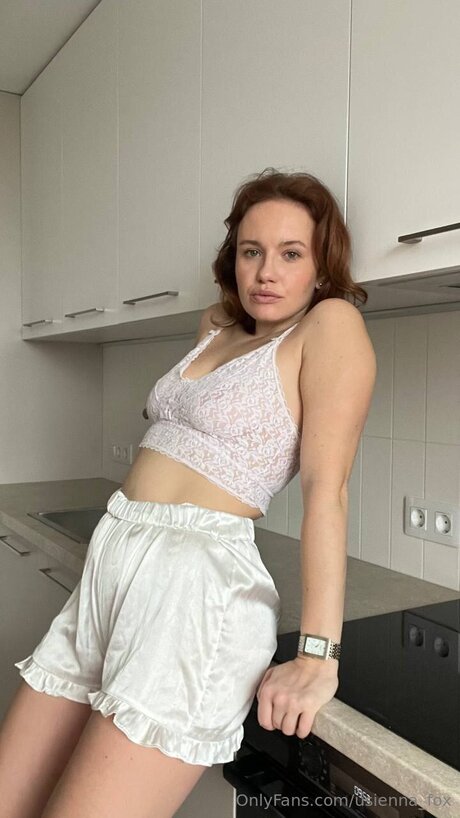 Usienna Fox star sex images