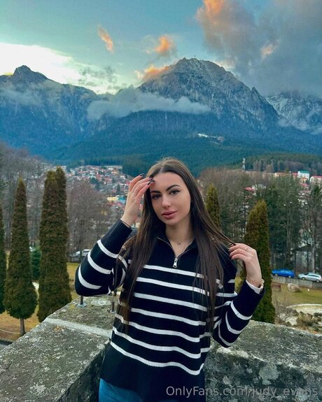 Judy Evans model free galleries