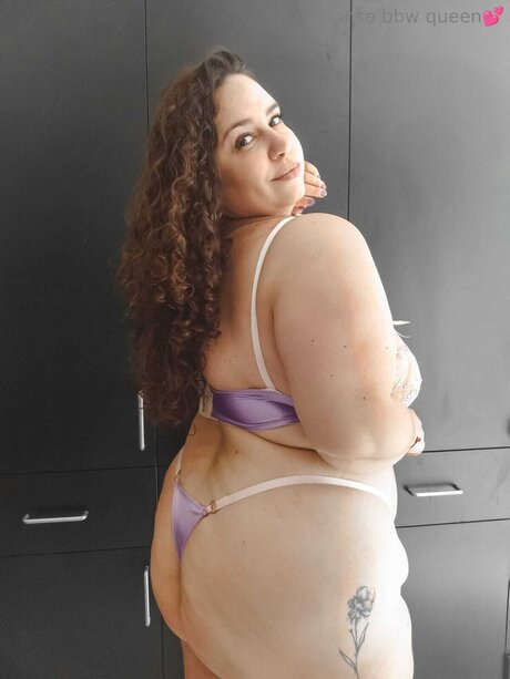 Monsebbwqueen star xxx image