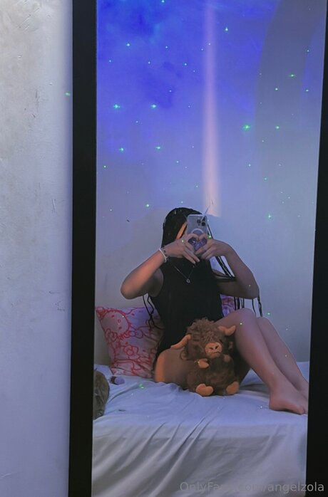 Angelzola pornstar high quality img