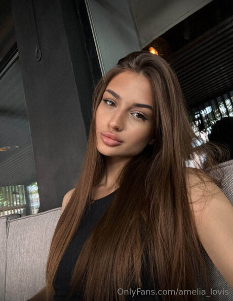 Amelia Lovis star pornographic img