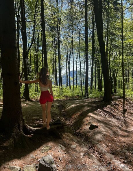 Aariel Leiira actress images