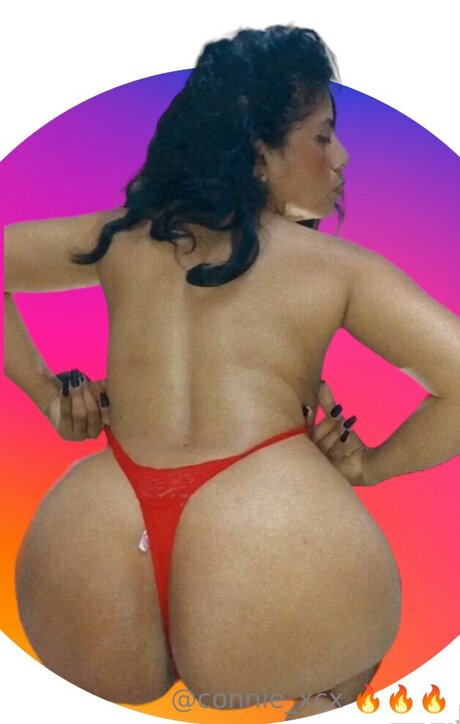 Connie Xcx model high quality image