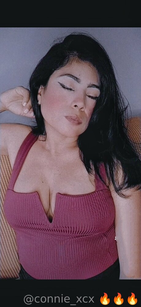 Connie Xcx nude model img