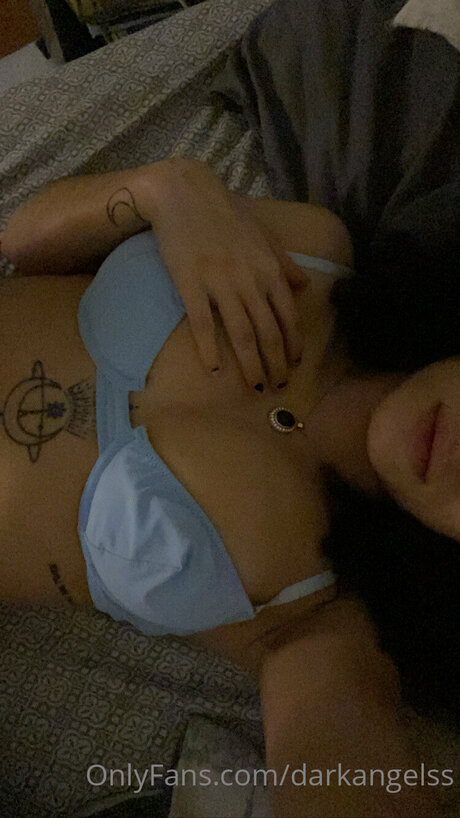 Darkangelss pretty actress photo