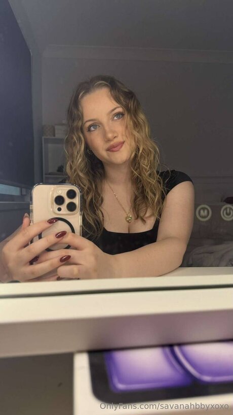 Savanahbbyxoxo model pretty image