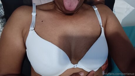 Perlanue nude star pic