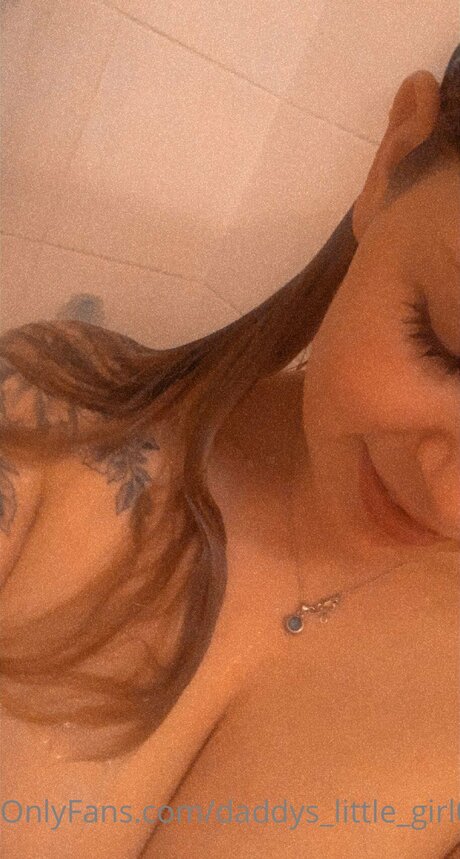 Daddys Little Girl0 model adult photo