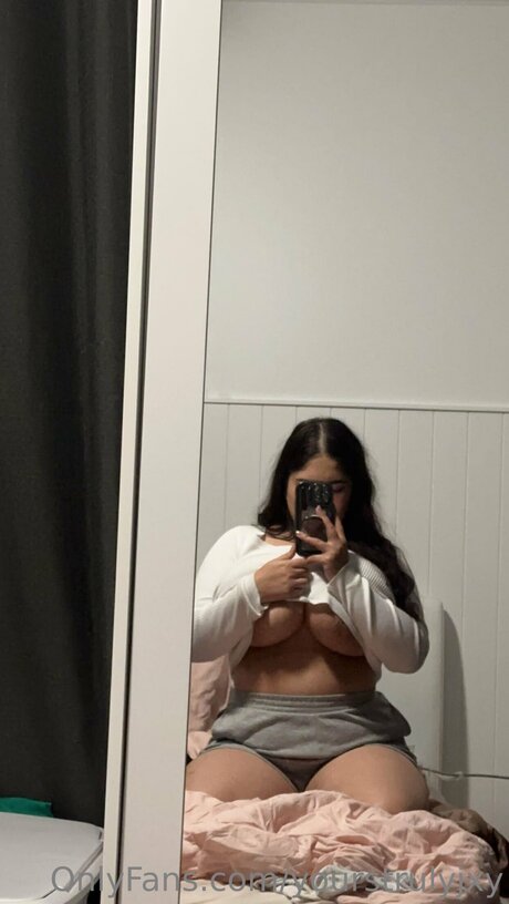 Bemyjxy star porn gallery