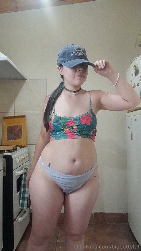 Latinabarbytiktok star sexy photos