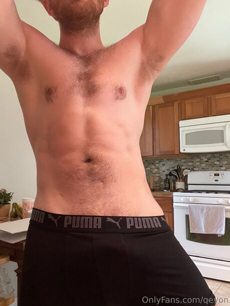 Qevon star pretty photo