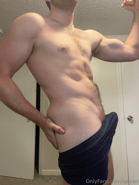 Qevon pornstar adult photo