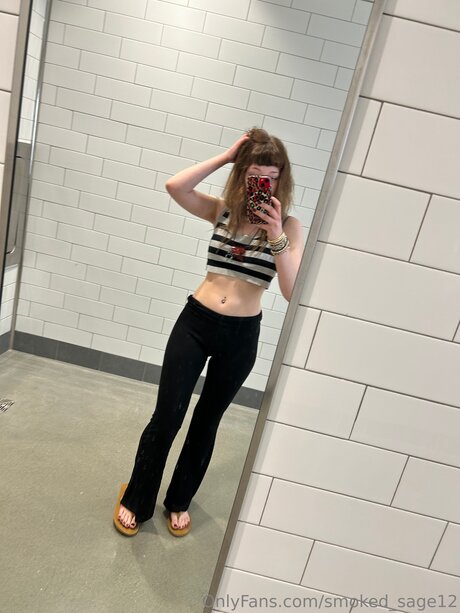 Smoked Sage12 erotic star photos