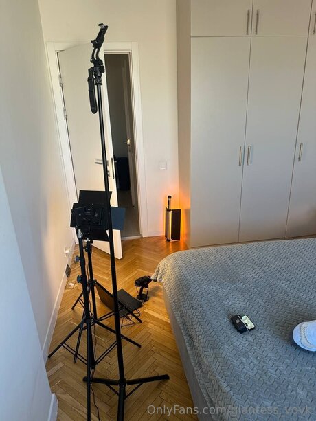 Giantess Vovk exclusive star pictures