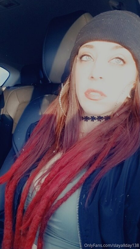 Slayallday138 adult model image
