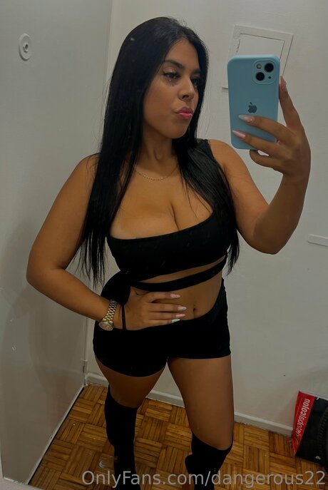 Dangerous22 pornstar nice img