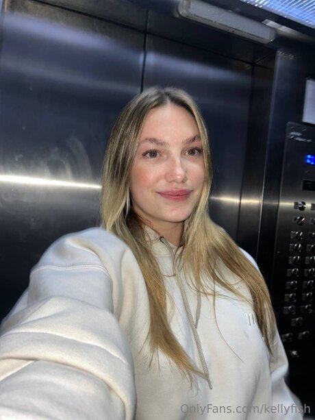 Kellyfish adult actress galleries