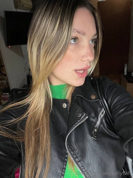 Kellyfish perfect pornstar image