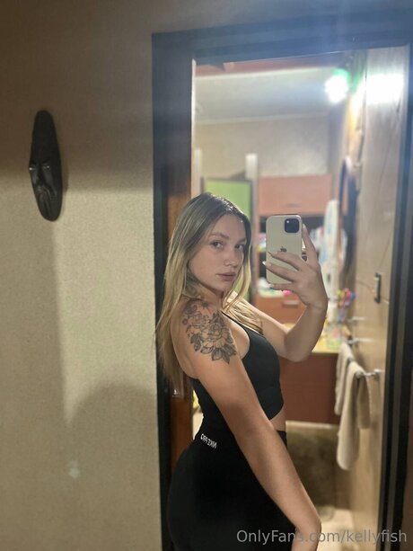 Kellyfish exclusive model pic